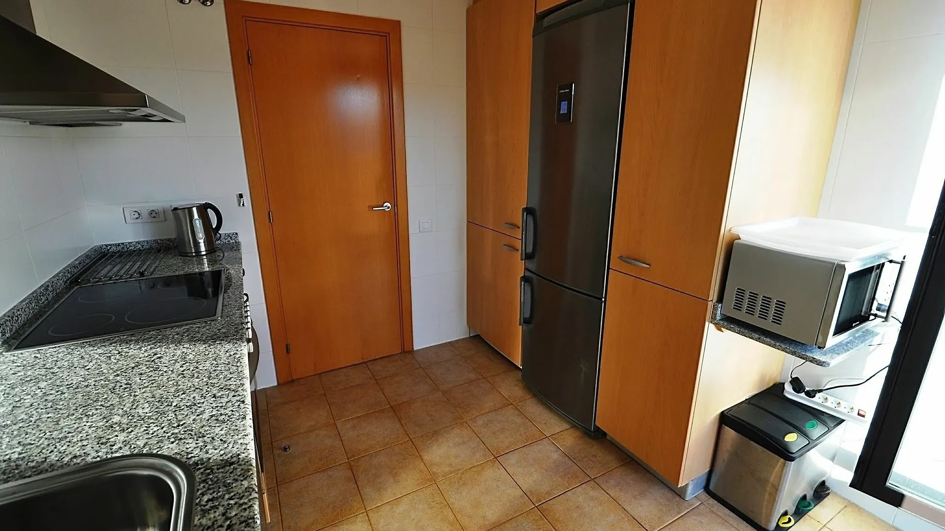 Apartment Arigata 滨海略雷特